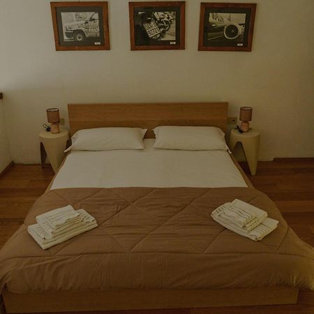 Nice One Bedroom In Historical Building Florença Exterior foto